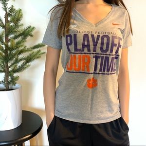 NIKE Clemson Tigers Womens Gray Play off VNeck Tee